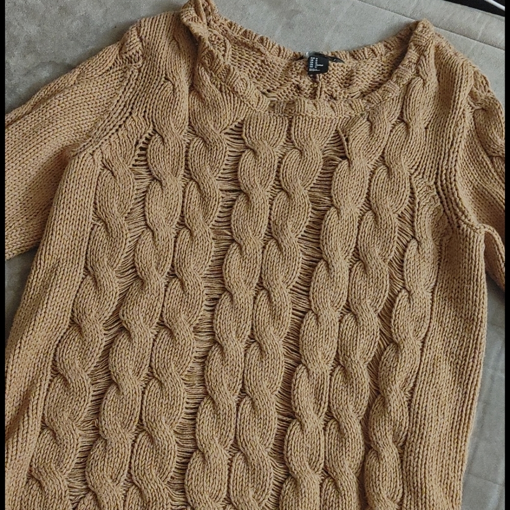 Sweater - Picture 2 of 2
